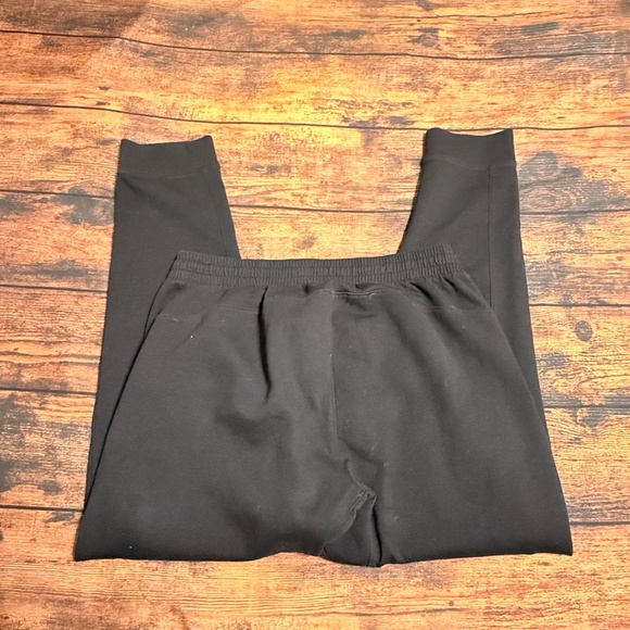 Dynamic Fleece Tapered Sweatpants - Picture 7 of 7